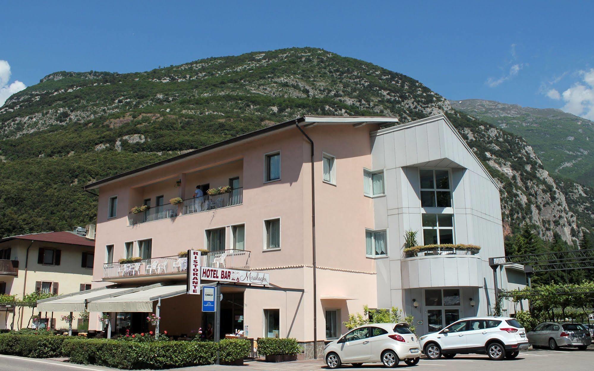 Albergo Miralaghi Padergnone Exterior photo
